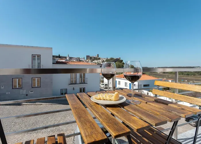 Mood - Loft With Mezzanine Hébergement de vacances Óbidos